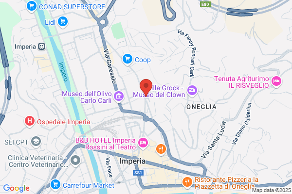 Fiorista nel Giardino di Chiara