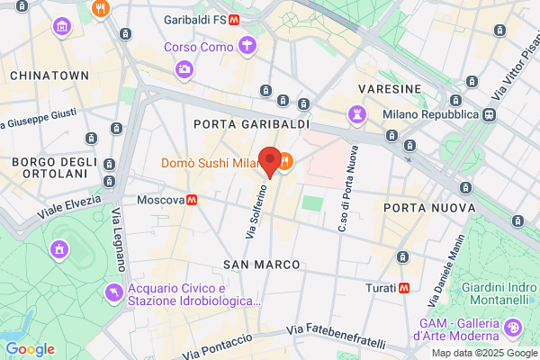 Nel Cortile Di V. Solferino 33